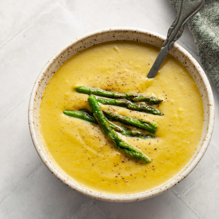 Asparagus soup in bowl.